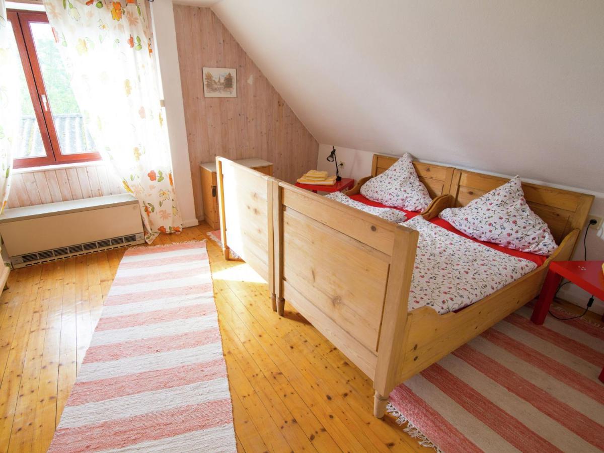 Spacious Holiday Home In Hesse With Garden Waldeck  Oda fotoğraf