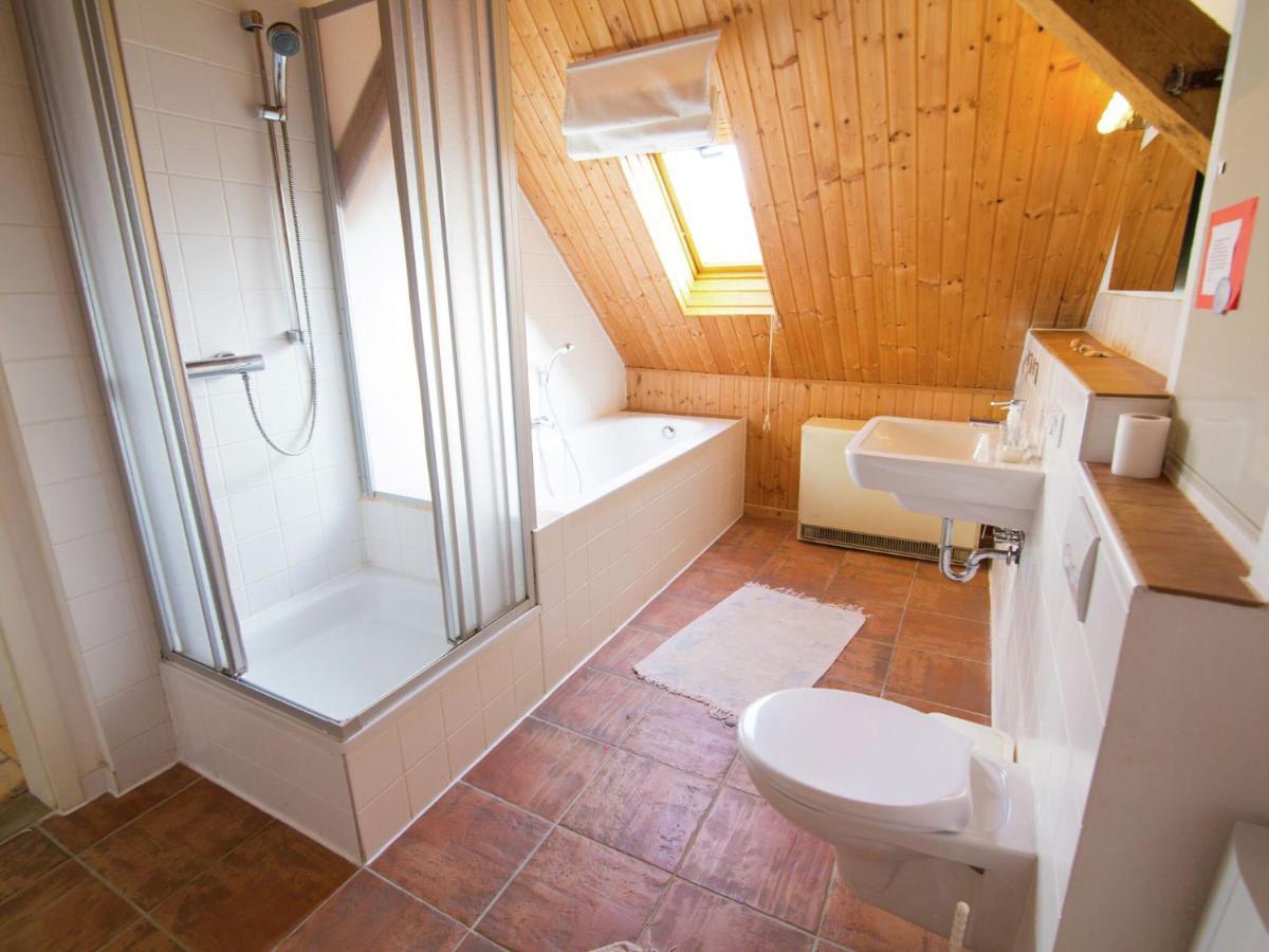 Spacious Holiday Home In Hesse With Garden Waldeck  Dış mekan fotoğraf
