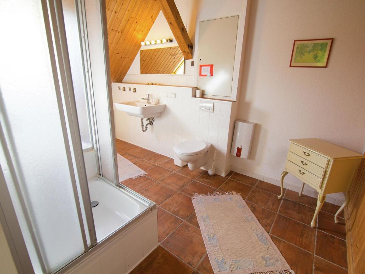 Spacious Holiday Home In Hesse With Garden Waldeck  Dış mekan fotoğraf